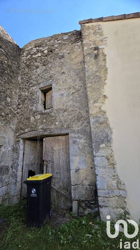 Photo 1 - Terrain à SAINT-SEURIN-DE-CURSAC