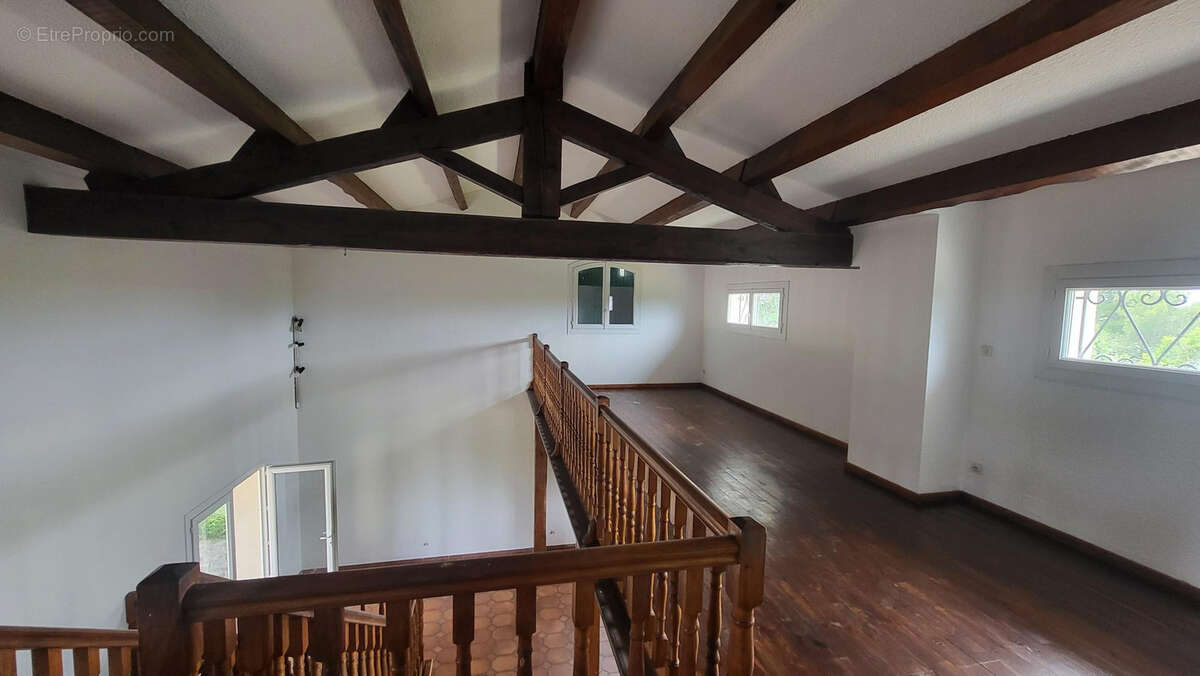 Maison à SAINT-CHRISTOL-LES-ALES