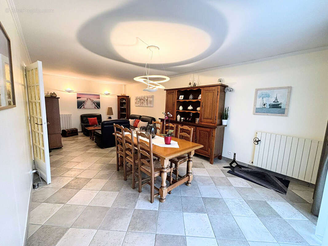 Maison à ROSNY-SOUS-BOIS