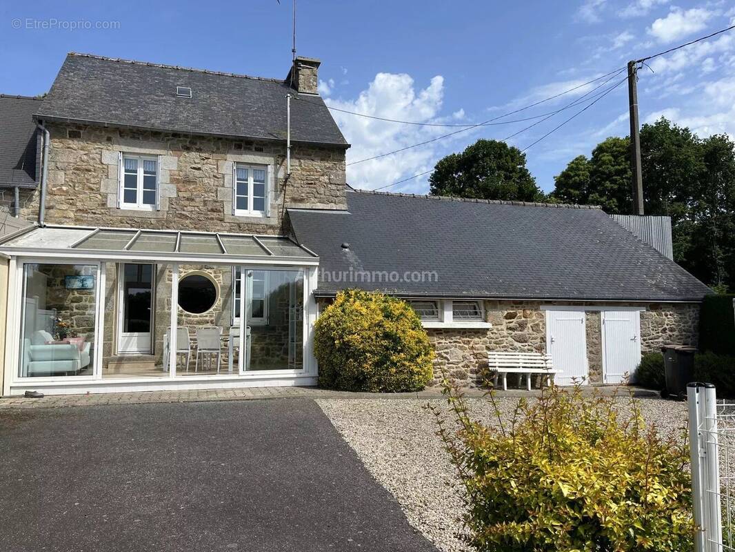 Maison à HENON