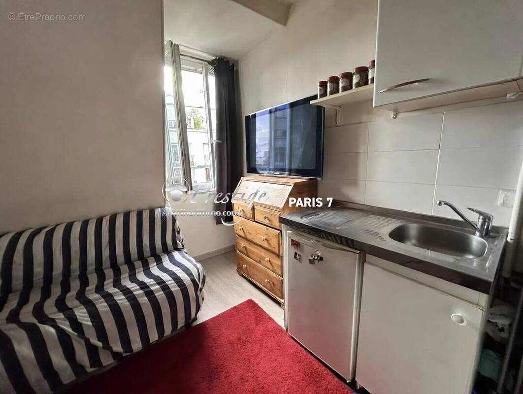 Appartement à PARIS-15E