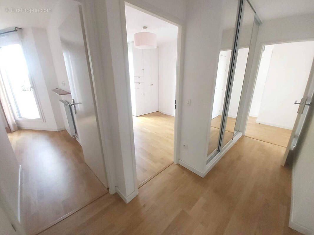 Appartement à SAINT-MAURICE