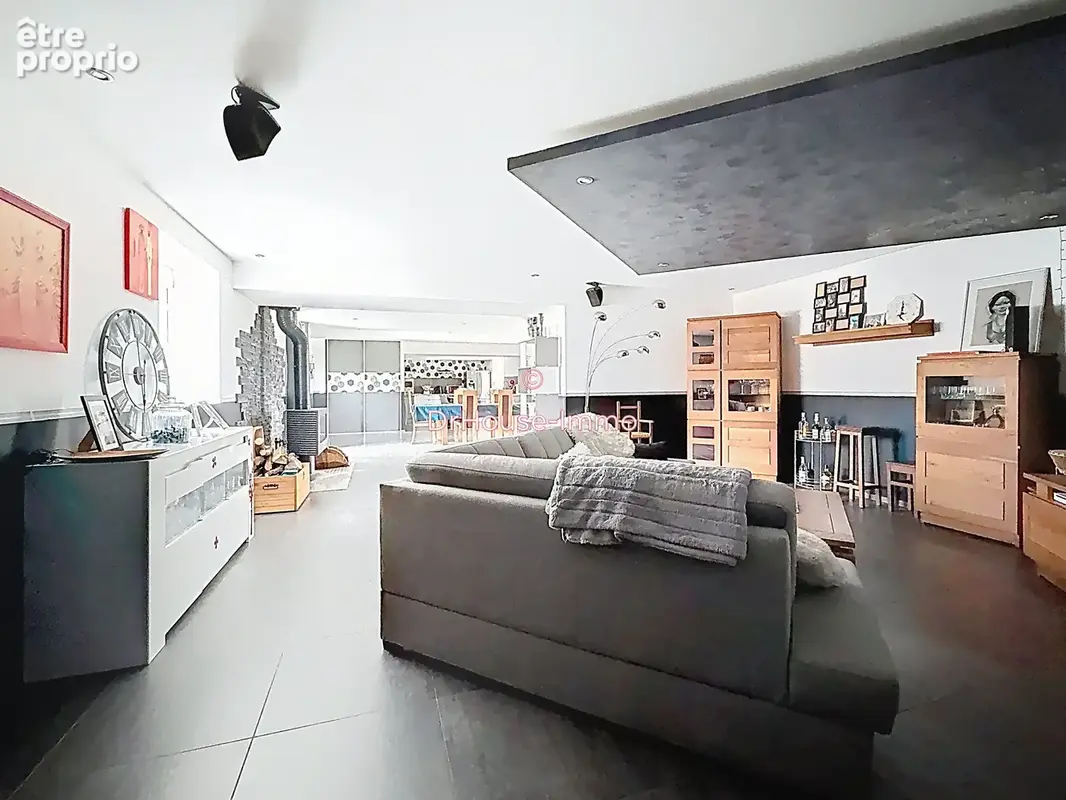 Maison 7 pièces 240 m² à vendre à Neuvic (24190) - photo 15