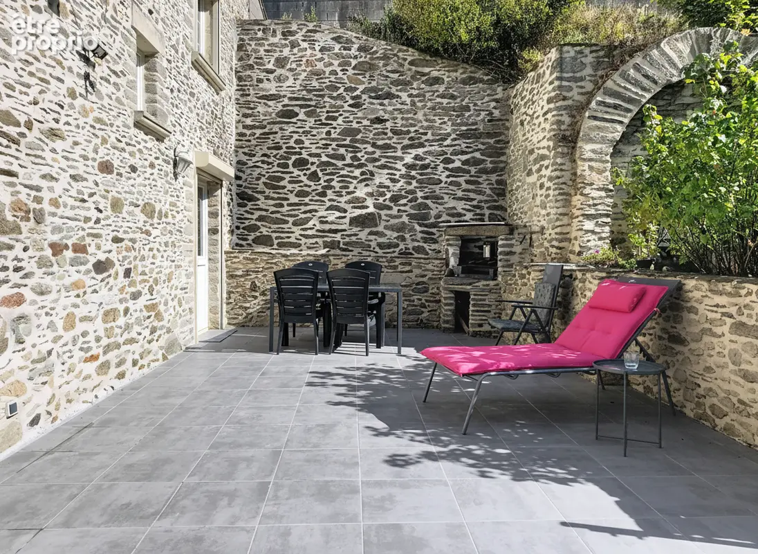Maison à EQUEURDREVILLE-HAINNEVILLE