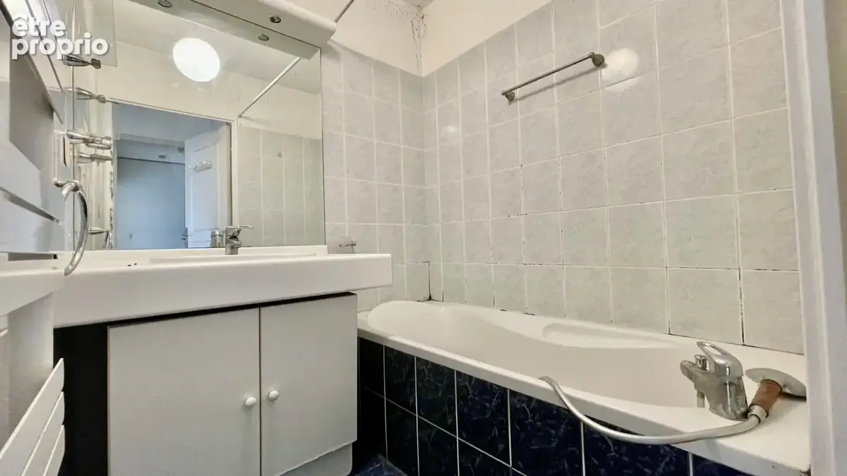 T3 72,5 m2 / Grande Terrasse / DPE C / Poss Garage - photo 8
