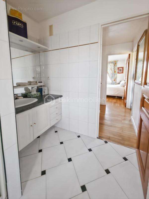 À VENDRE – T2 lumineux avec balcon, potentiel T3, cave et parking - photo 11