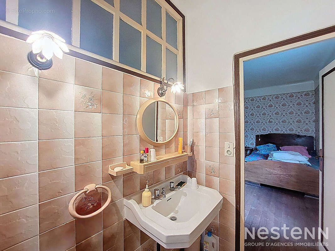 Maison à CASTELNAU-SUR-L'AUVIGNON