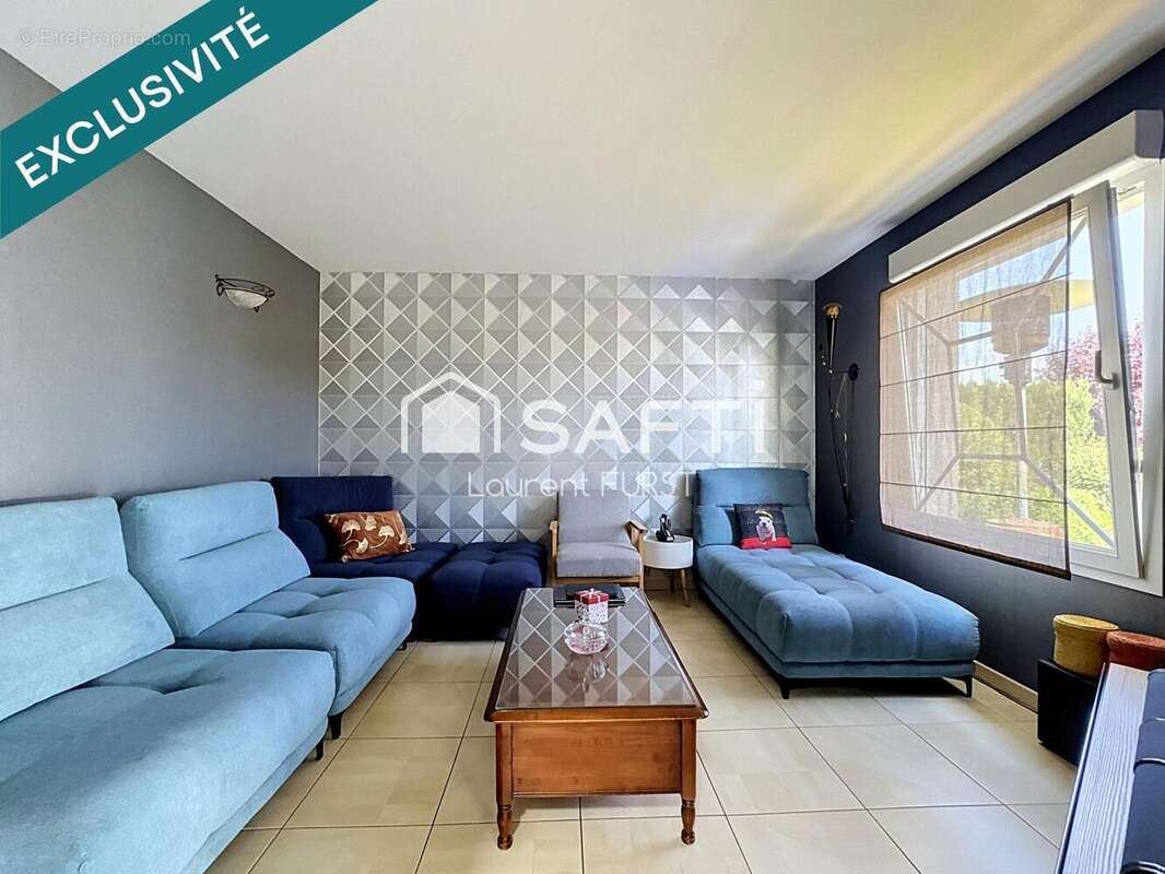 Maison 190 m² à Cuvry  - photo 8