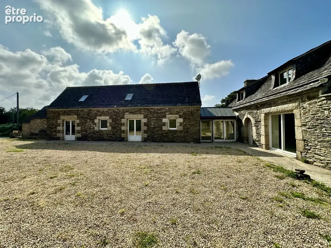 Grande propriété au calme avec hangar et écurie à rénover - photo 18