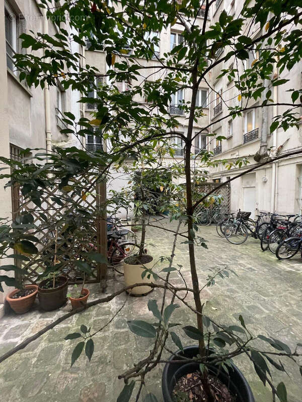 Appartement à PARIS-10E