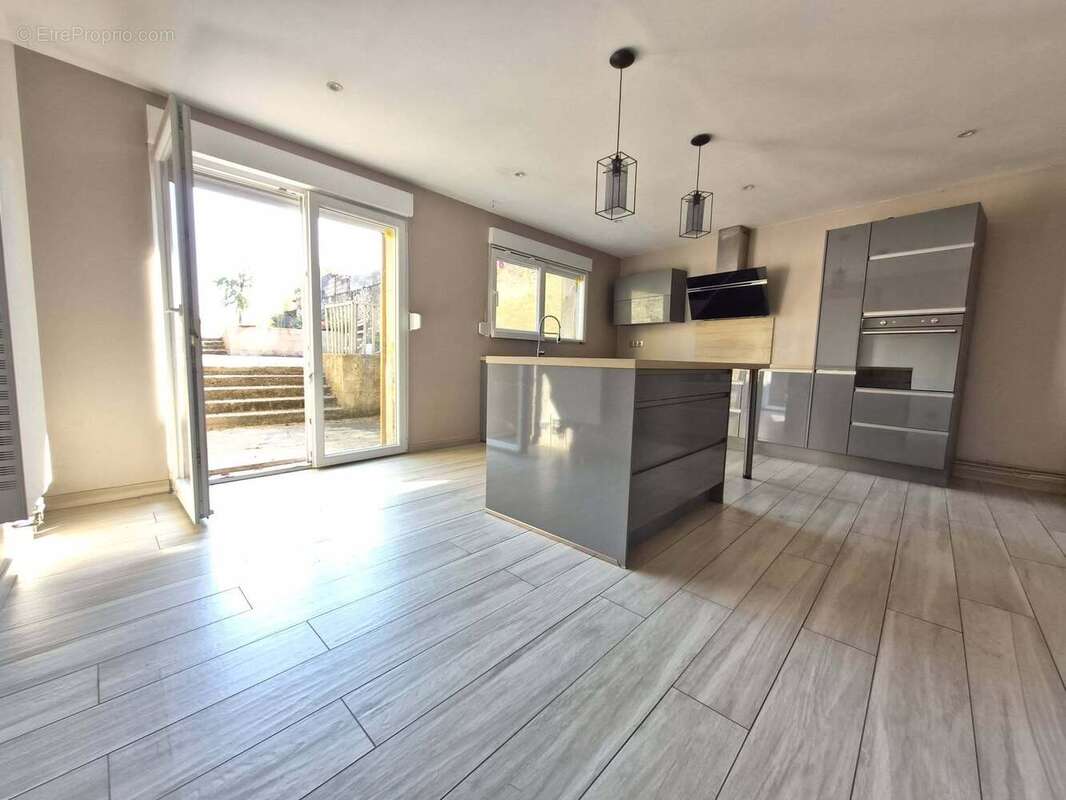 Maison 147 m² à Laronxe  - photo 3