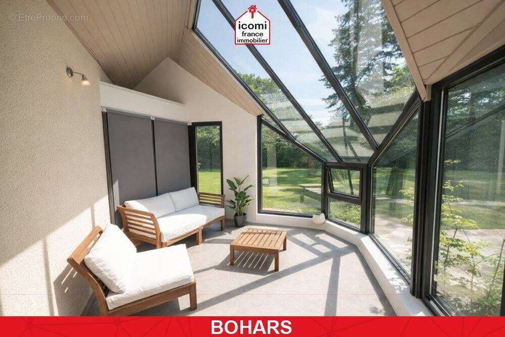 Maison à BOHARS