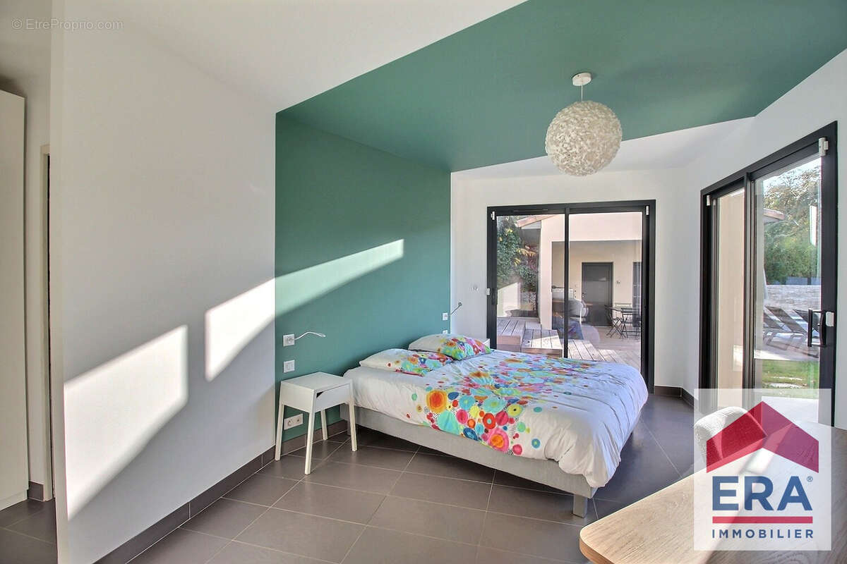 Maison à BOURG-SAINT-ANDEOL