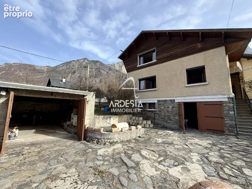 Maison 87 m2   3 chambres   Sous-sol complet   Grand garage   Beau terrain - photo 19