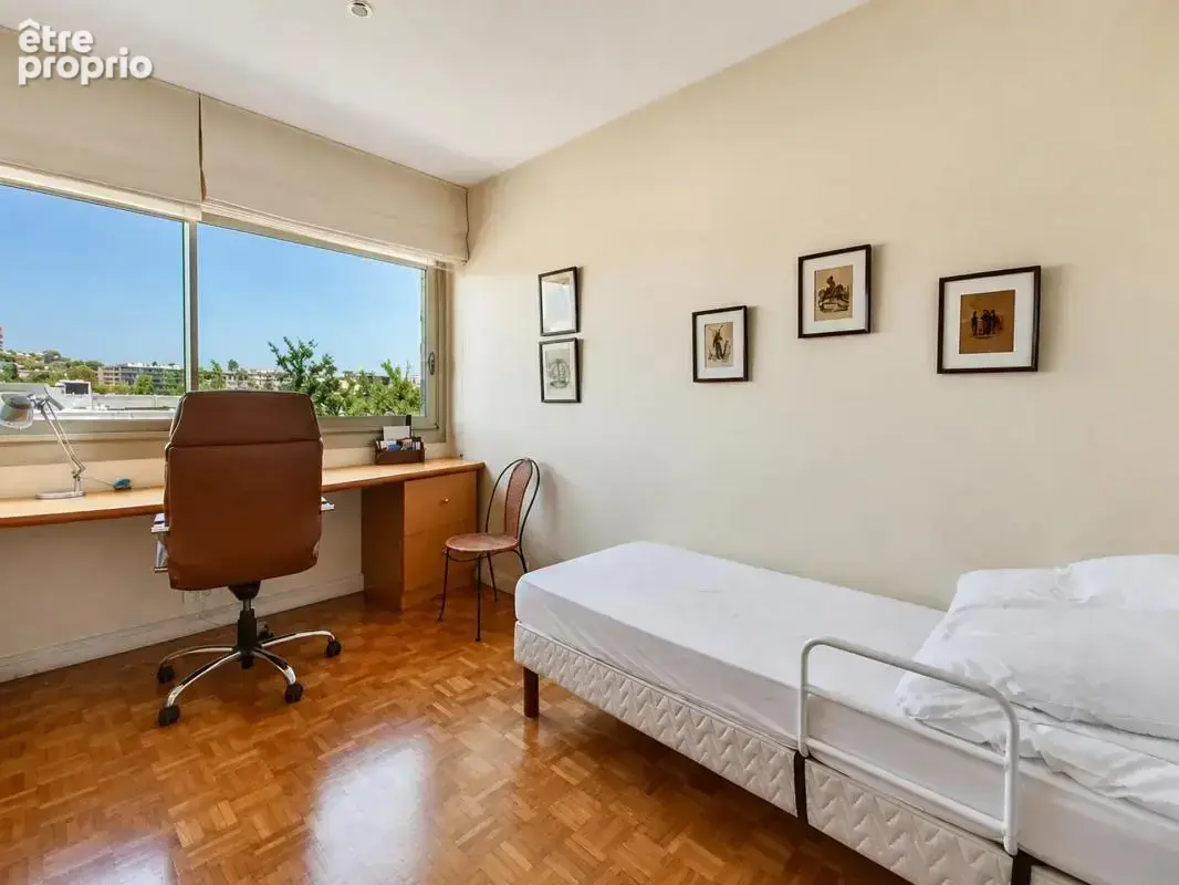Saint-Giniez / Prado – Dernier étage, T5 150 m², 4 ch, terrasse - photo 9