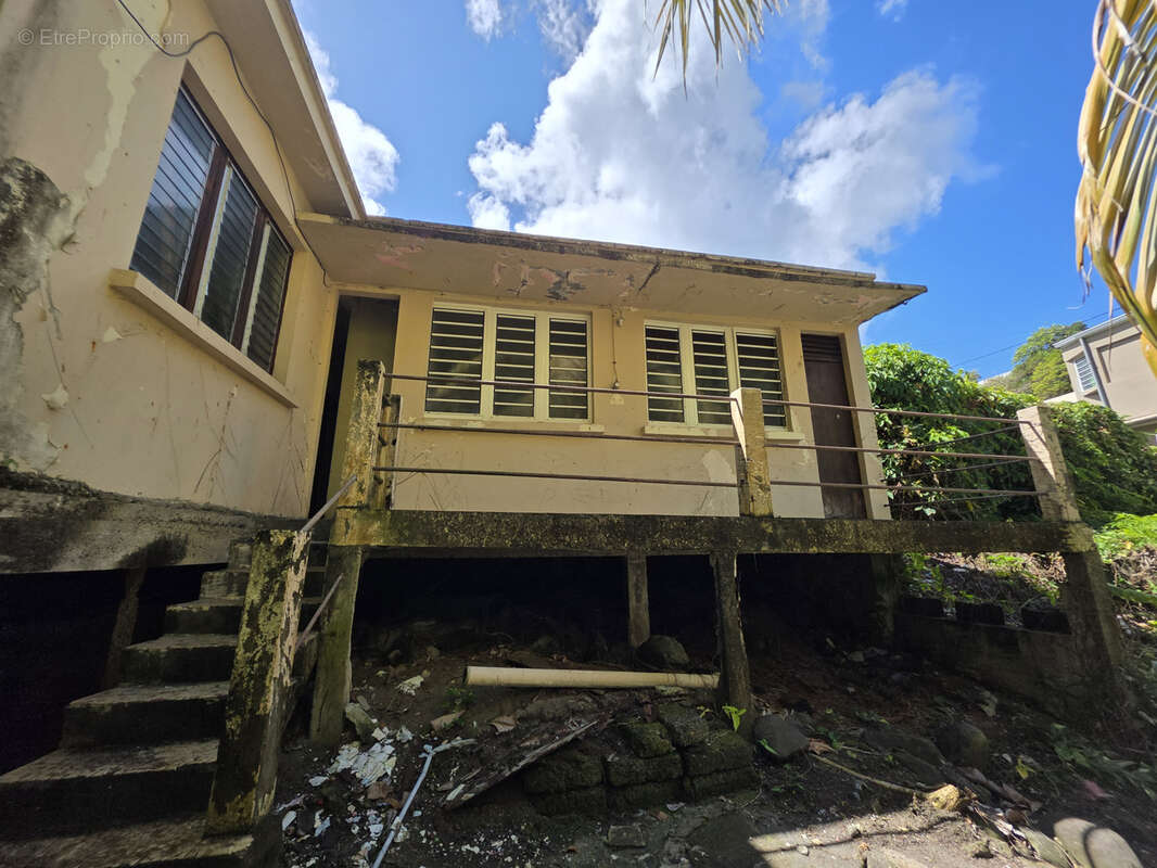 Maison à LE LORRAIN