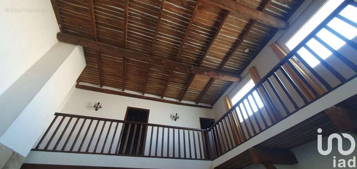 Photo 5 - Maison à PEYROLLES-EN-PROVENCE