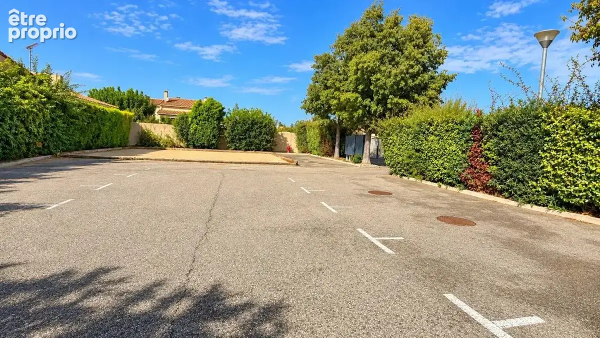 Villa proche du centre du VIllage de MOURIES - photo 11