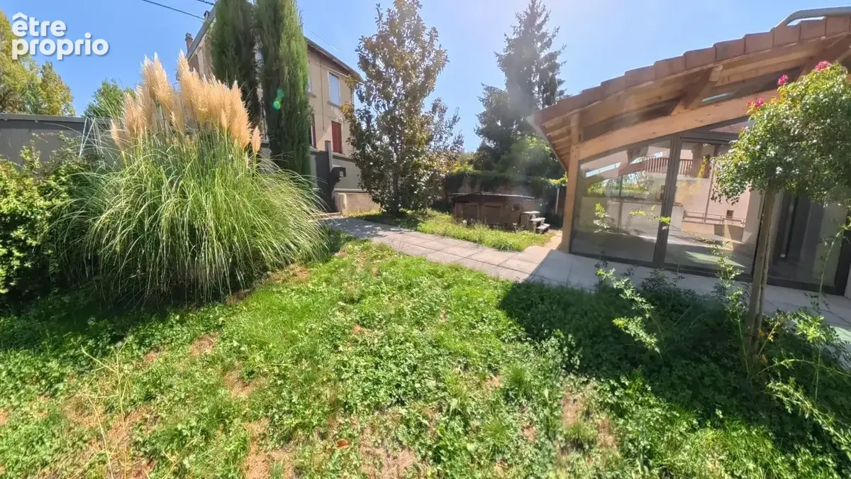  OPPORTUNITÉ UNIQUE : Maison de standing + T2 indépendant en VENTE À TERME LIBRE (Sans aléa) - photo 4