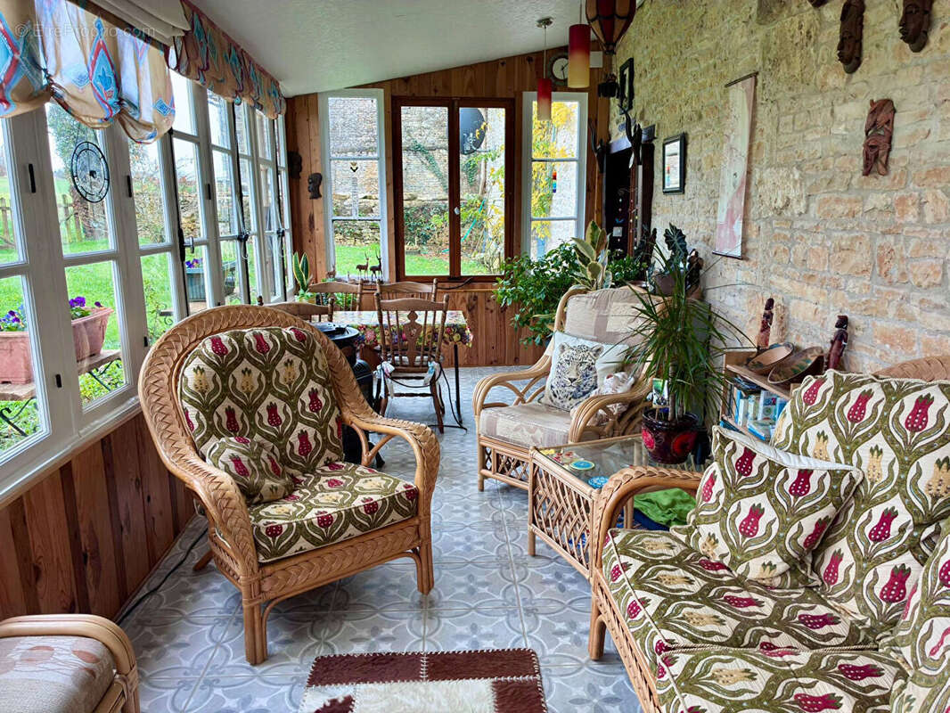 Maison à POURSAC