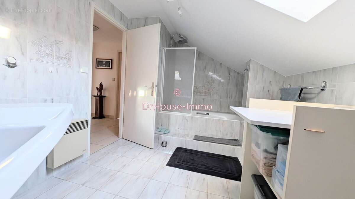 Maison 140 m² à Saint-Nicolas-De-Port  - photo 21