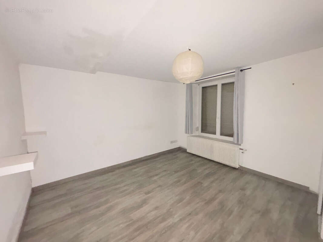 Appartement à LUXEUIL-LES-BAINS