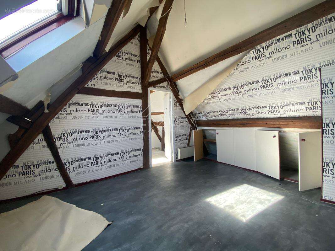 Maison à ROSNY-SUR-SEINE