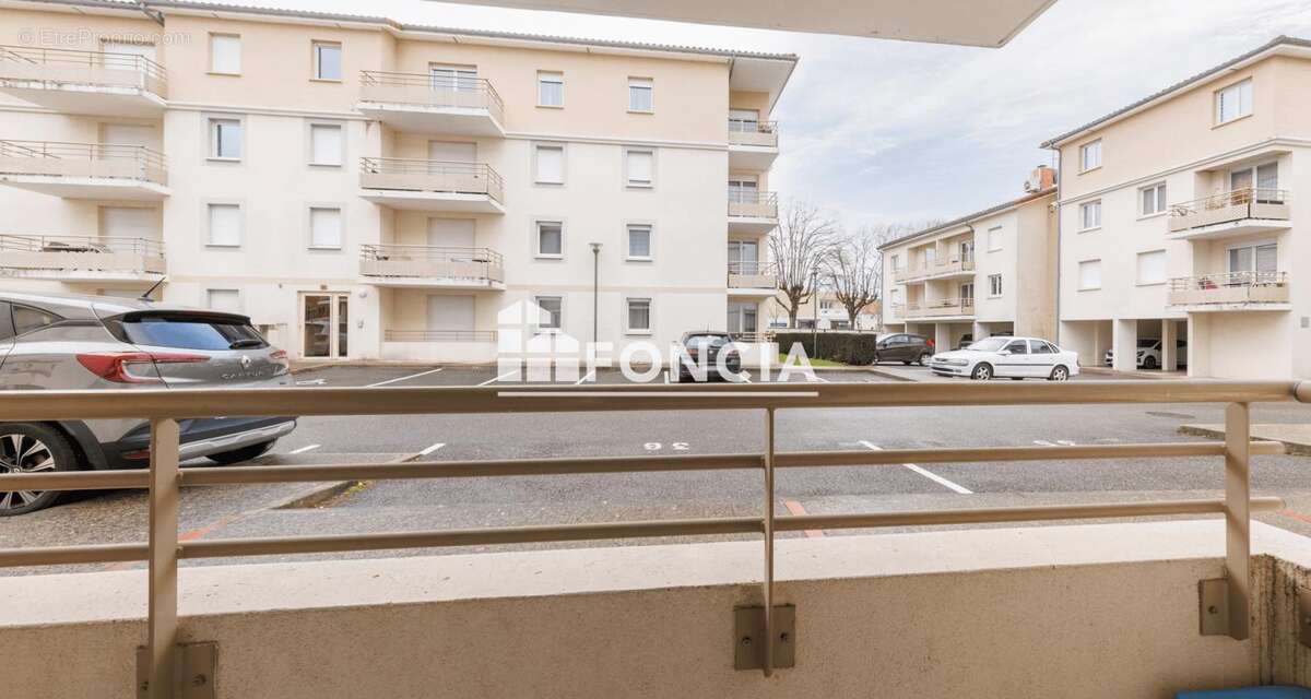 T2 avec balcon et parking – Rue des bartins - Résidence récente - photo 8