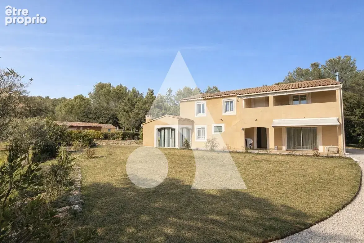 Maison Rognes 8 pièces 206m2 - photo 3