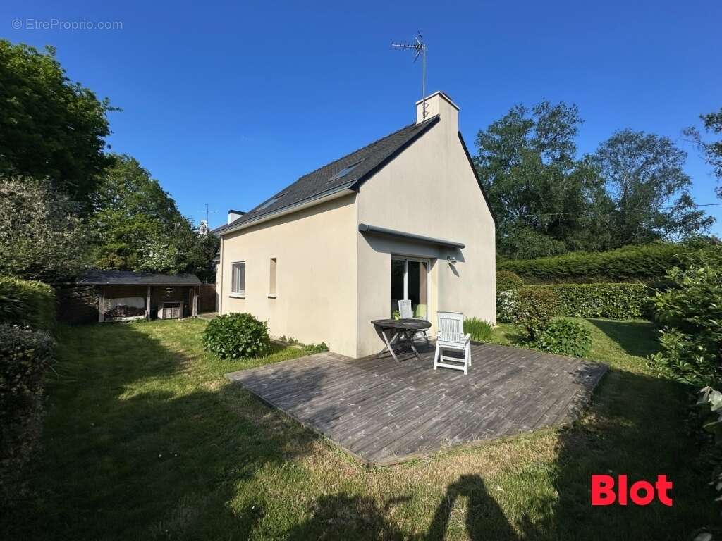 Maison à SAINT-NOLFF