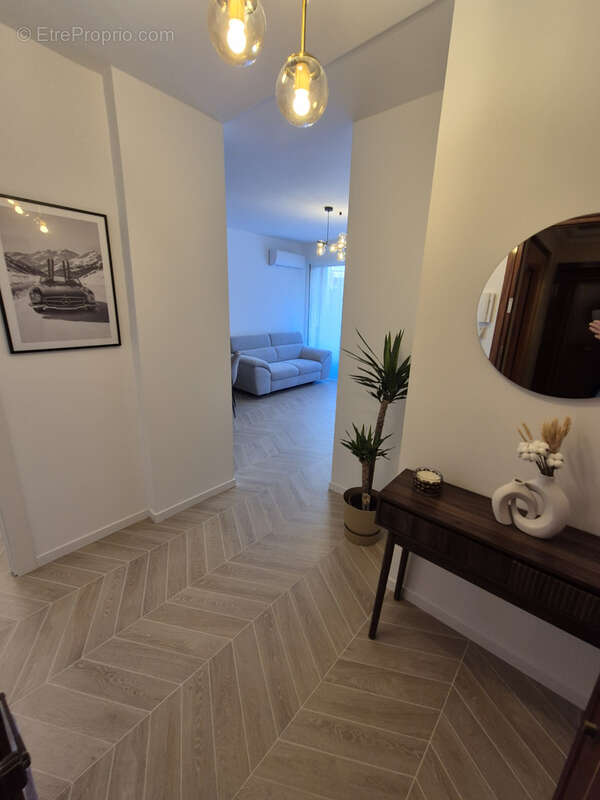 Appartement à MENTON