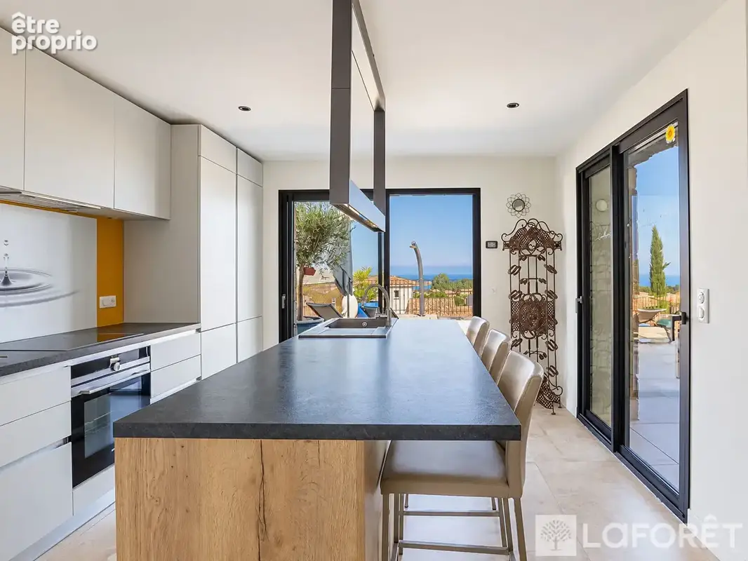 Villa contemporaine d'exception avec piscine vue mer et montagnes - photo 7
