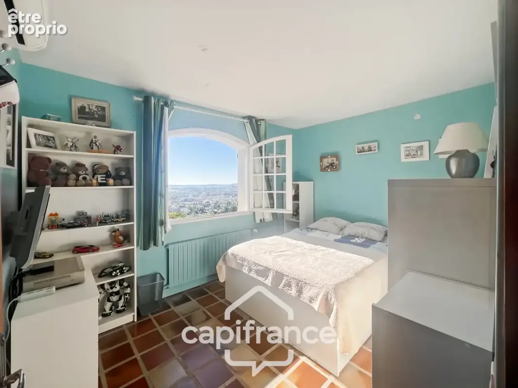 Maison à vendre 8 pièces HYERES (83)- Vue mer panoramique Exceptionnel - Double garage - Ascenseur - photo 18