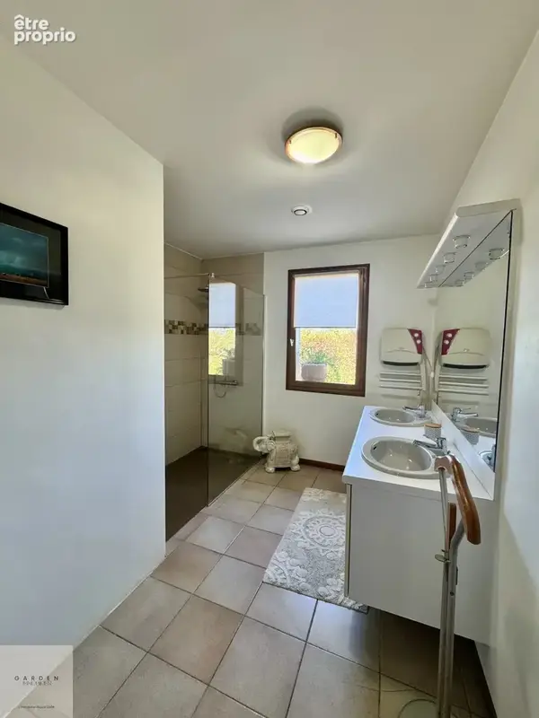 Maison de plain-pied sur 5000 m2 de terrain - photo 8