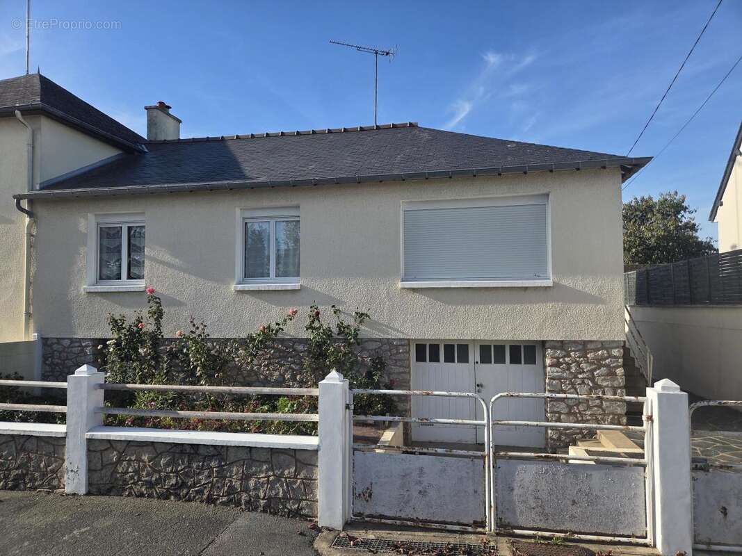 Maison à CHATEAU-GONTIER