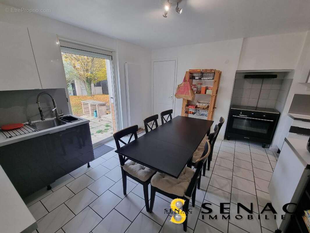 Maison à SAINT-LEU-LA-FORET