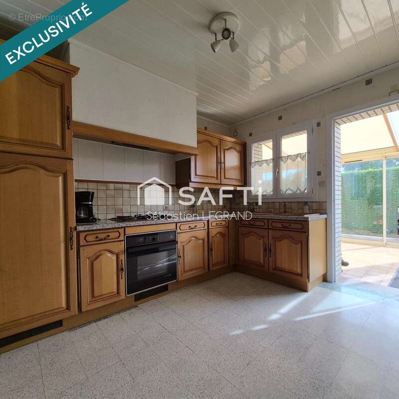 Maison 96 m² à Givenchy-En-Gohelle  - photo 3