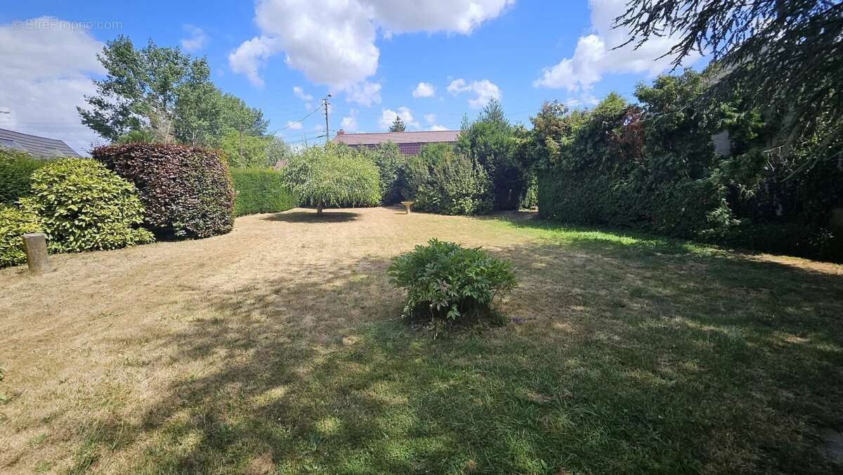 Maison 93 m² à Neuville-En-Ferrain  - photo 2
