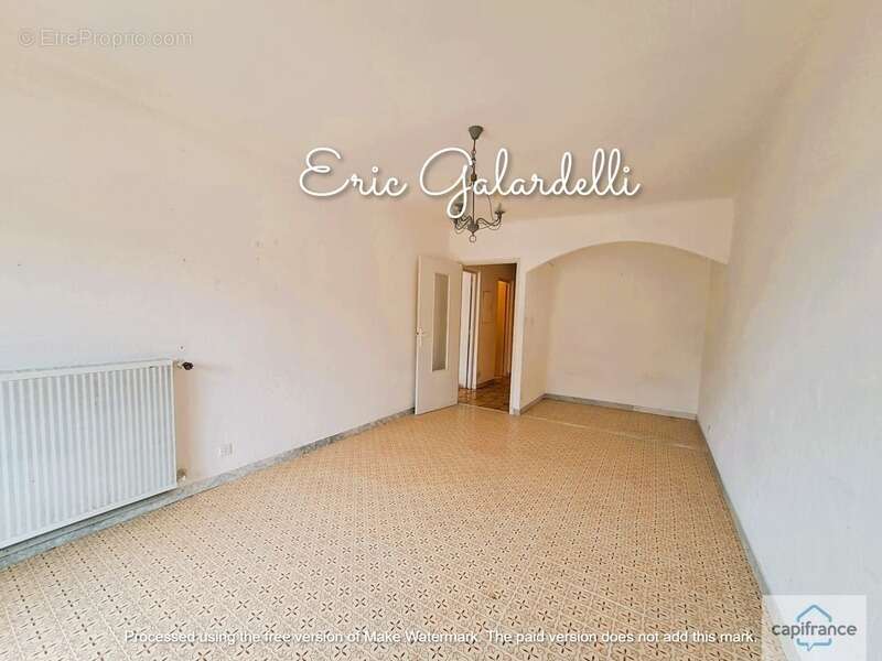 À vendre idéal investisseur ou premier achat : Appartement T3 à rénover à Sartène, Corse du Sud - photo 6