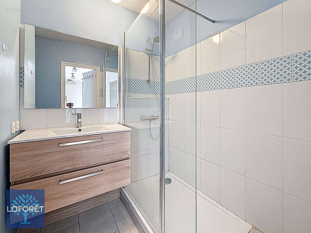 Appartement à SAINTE-FOY-LES-LYON