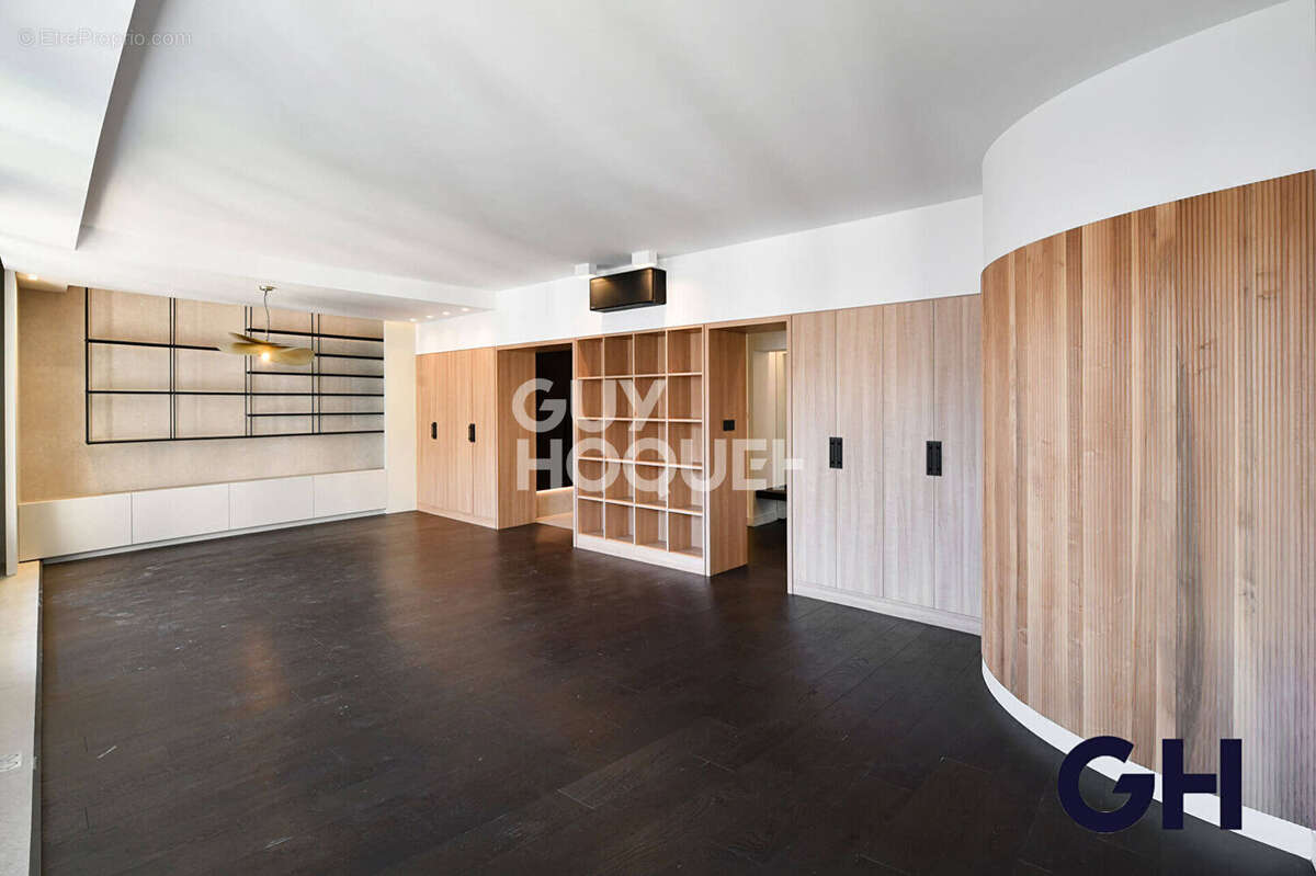 Appartement à LYON-6E