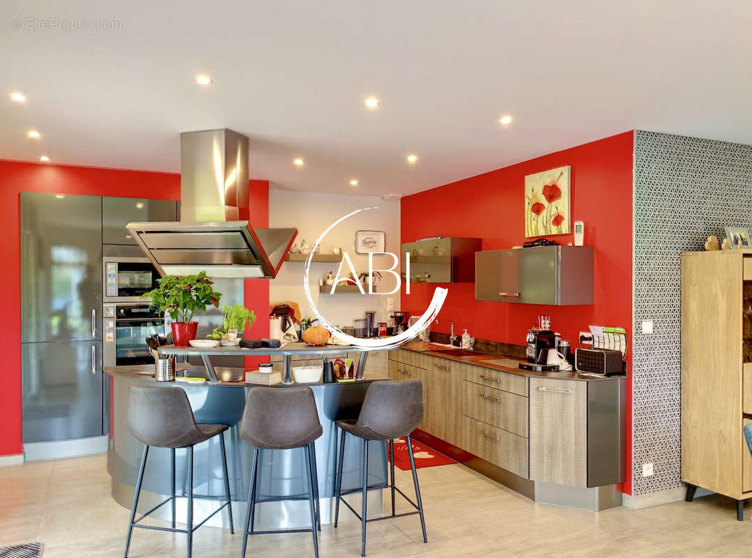 Maison à BELLOU-EN-HOULME