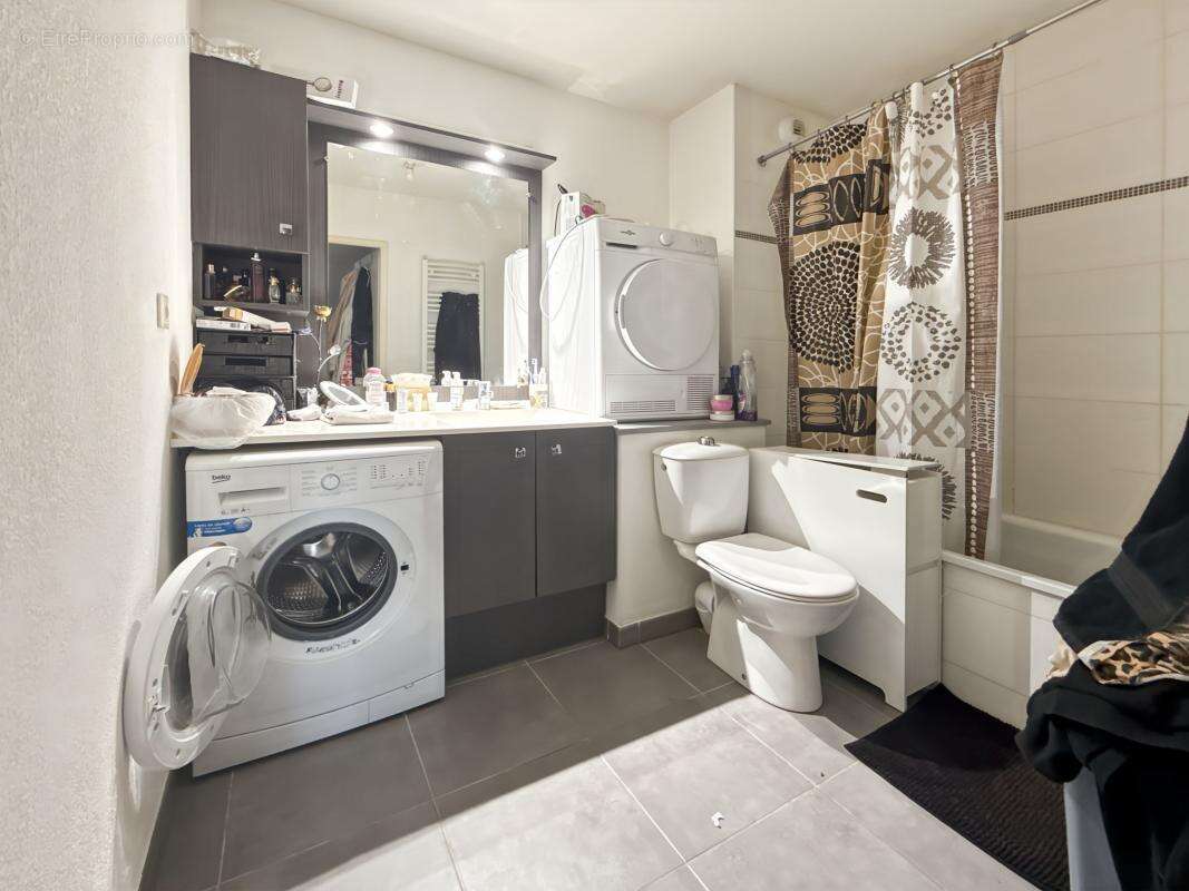 Appartement à CASTELGINEST