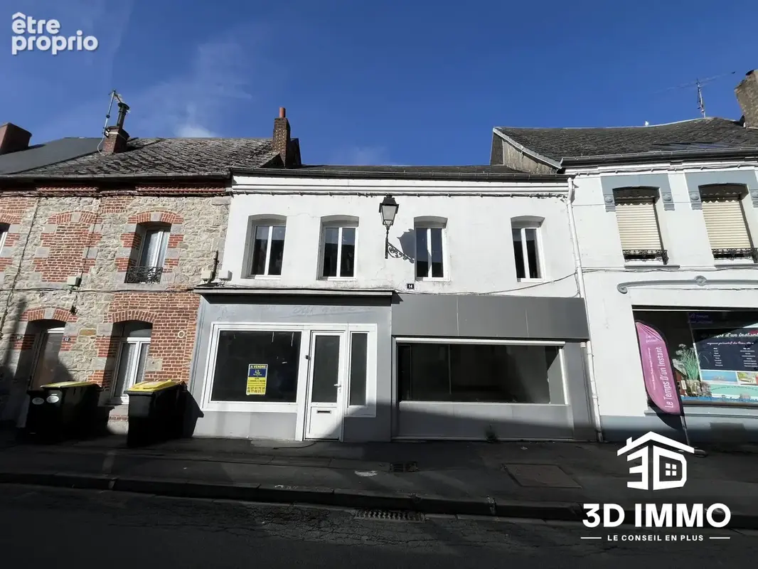 Maison 6 pièces 110 m² à vendre à Solre-Le-Chateau (59740) - photo 1