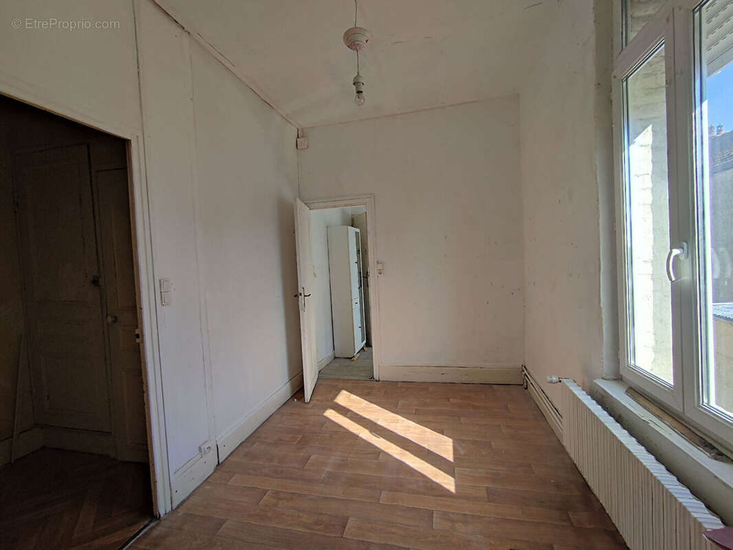 Maison à BOHAIN-EN-VERMANDOIS