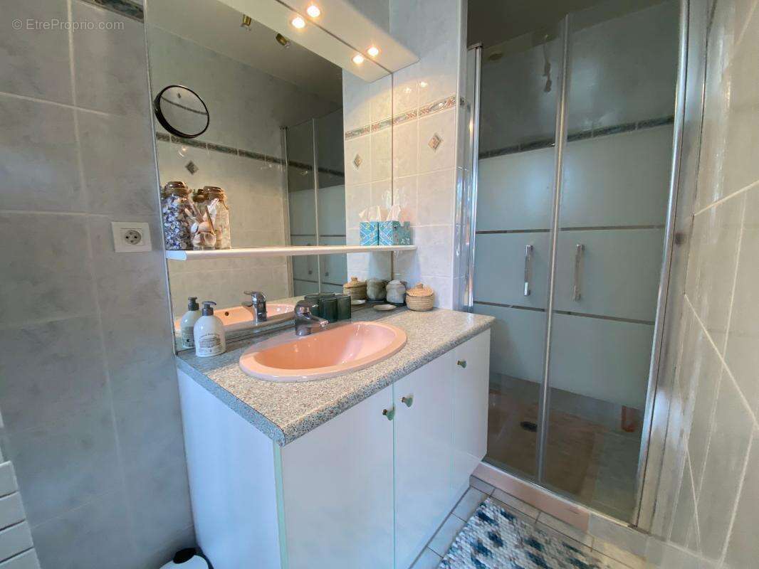 Maison à LES MATHES