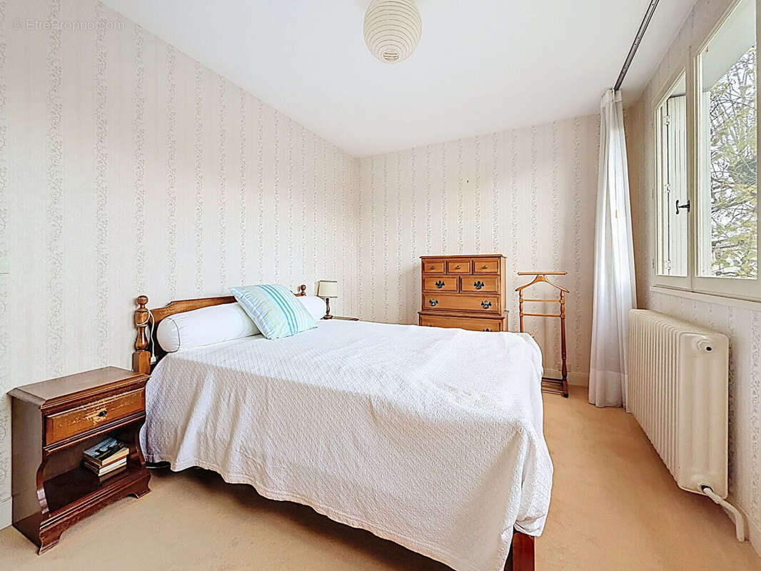 Maison à HOUVILLE-LA-BRANCHE