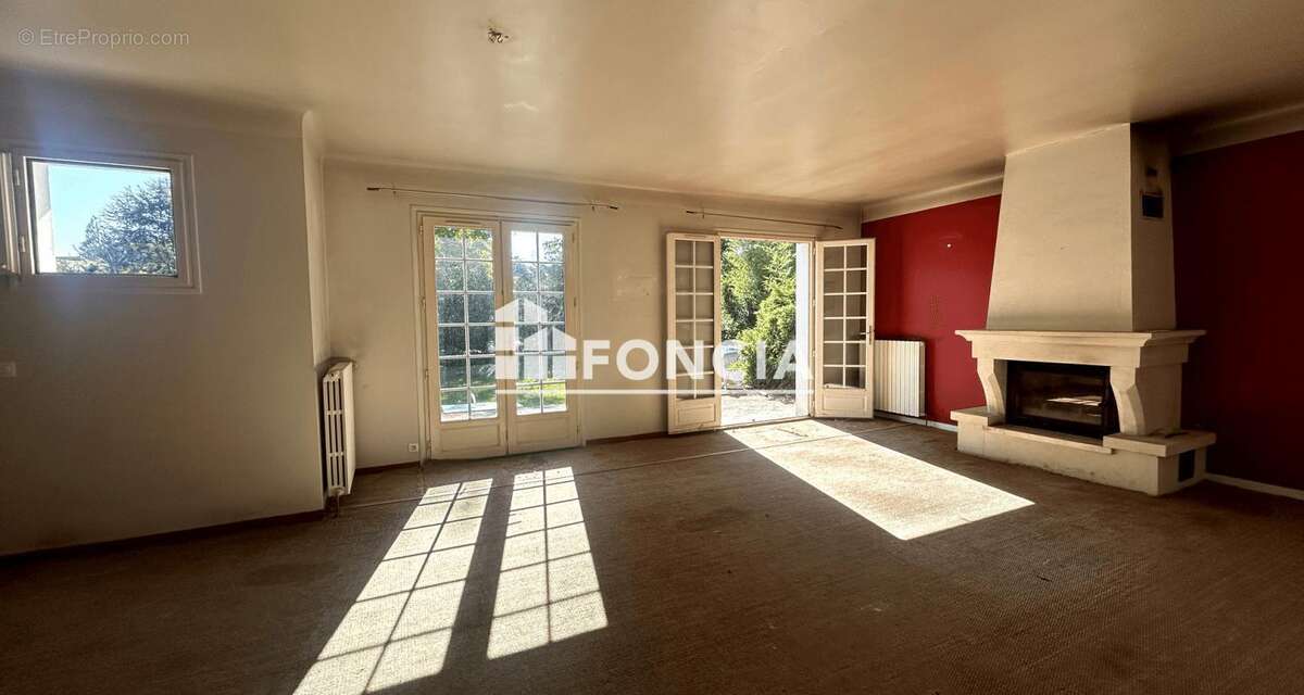 Maison à BASSUSSARRY