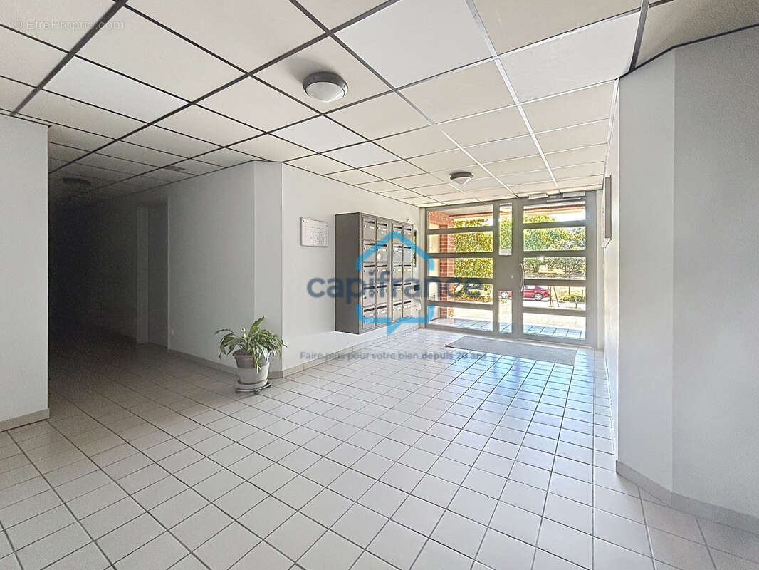 Appartement à vendre 2 pièces PETIT COURONNE (76) - photo 8