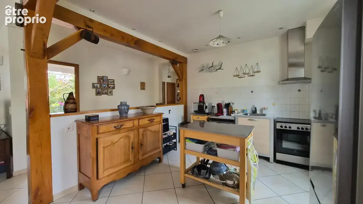 Viry Centre, T6, 116 m², sous sol, terrain 625 m², dépendance - photo 14